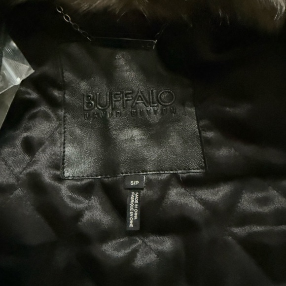 Buffalo David Bitton Faux Fur Black Vest - Picture 4 of 8